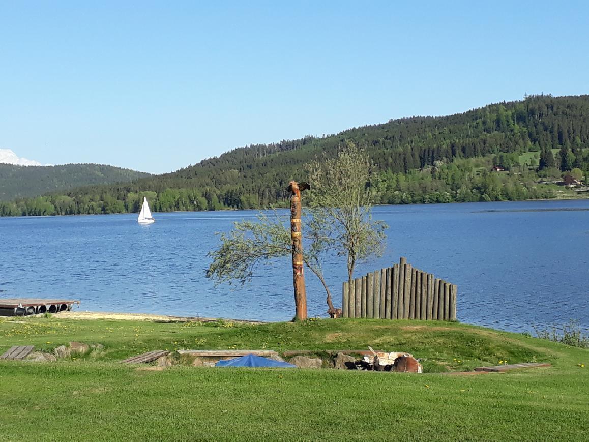 Moderni Domek Lipno ลิปโนนัดเวิลตาวู ภายนอก รูปภาพ